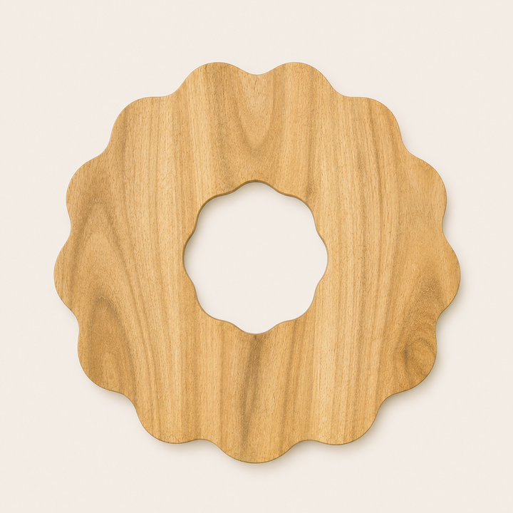 Wreath Shape Wooden Serving Tray & Chopping Board