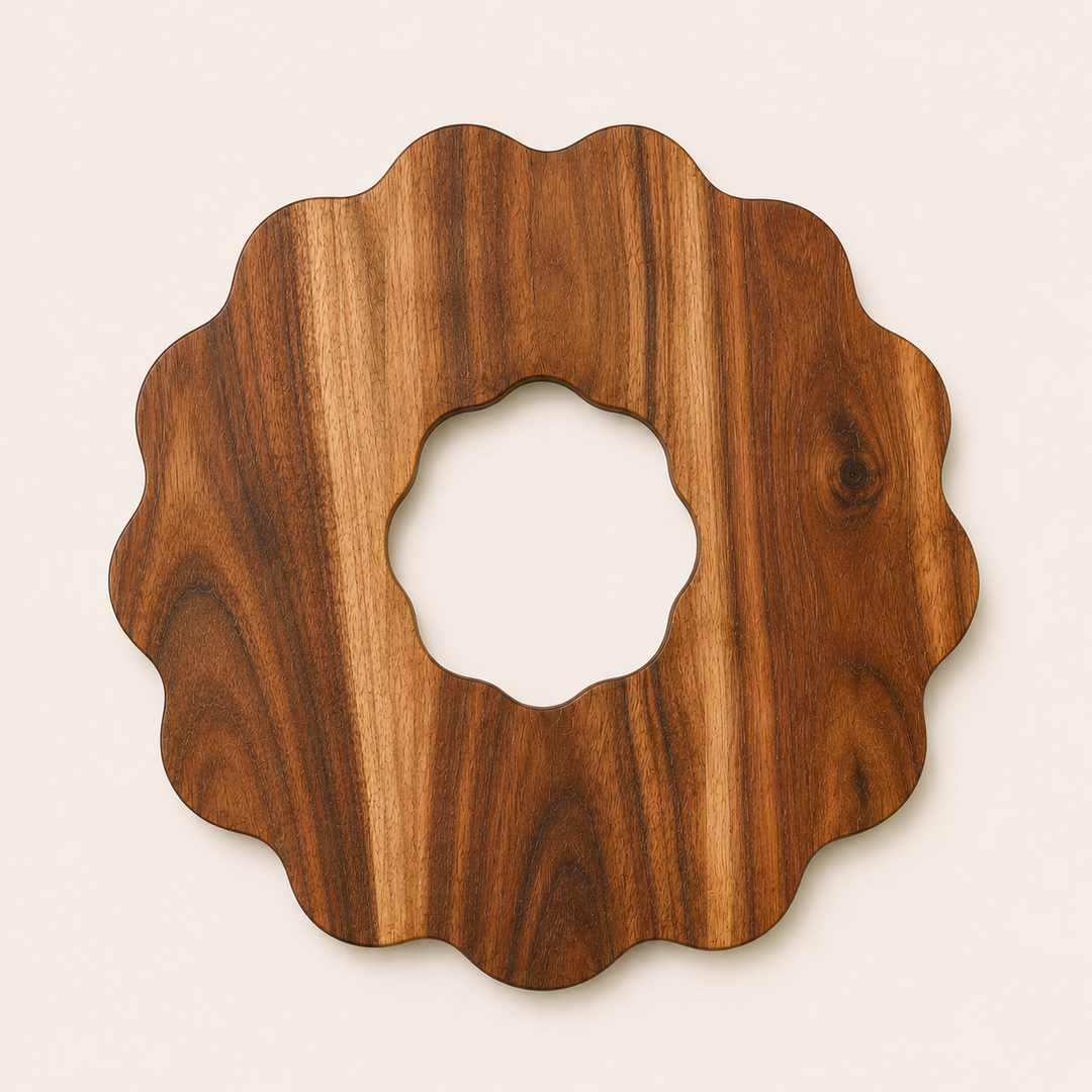 Wreath Shape Wooden Serving Tray & Chopping Board